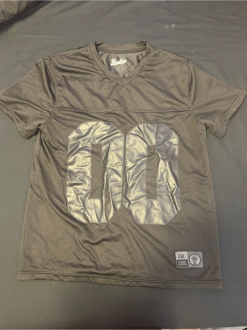 Buckle Black Mesh Jersey with Front 00 Graphic - Men's